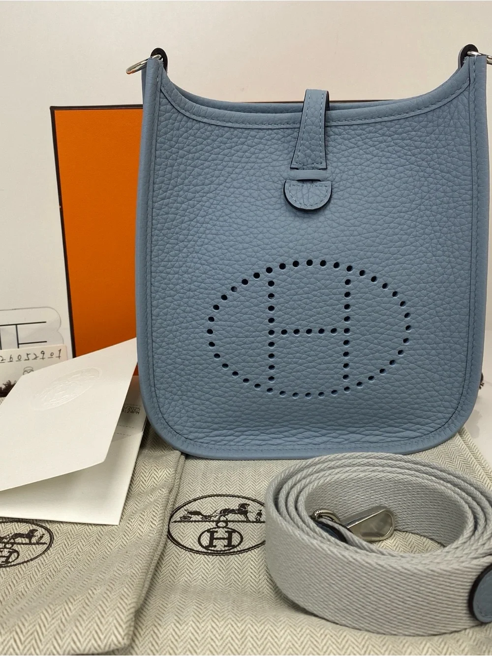 Hermès Mini Evelyne - Picture 2 of 6